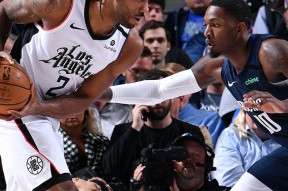 欧博娱乐-包含Ming回归赛场，势不可挡首场状态亮眼，快船观众沸腾！的词条