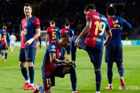 欧博官网- 莱万多夫斯基受伤了 